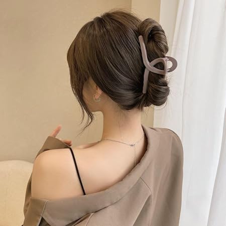 PARA CABELO 2 Pcs Pearl Butterfly Hair Claw Clips with Tassels for Women & Girls Party Wear Hair Accessory Set (Gold, White)